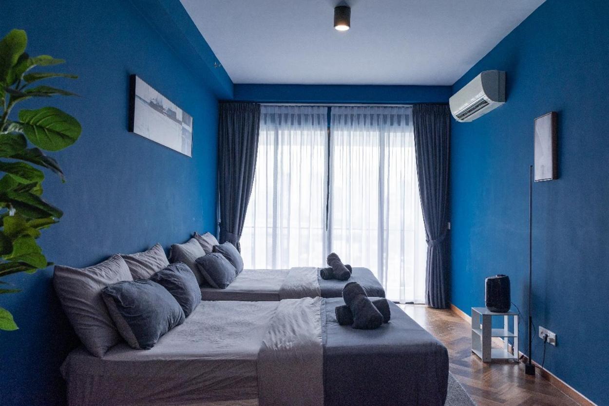 Deluxe Seaview Suite Twin Bed By The Only Bnb Tanjung Tokong Eksteriør bilde